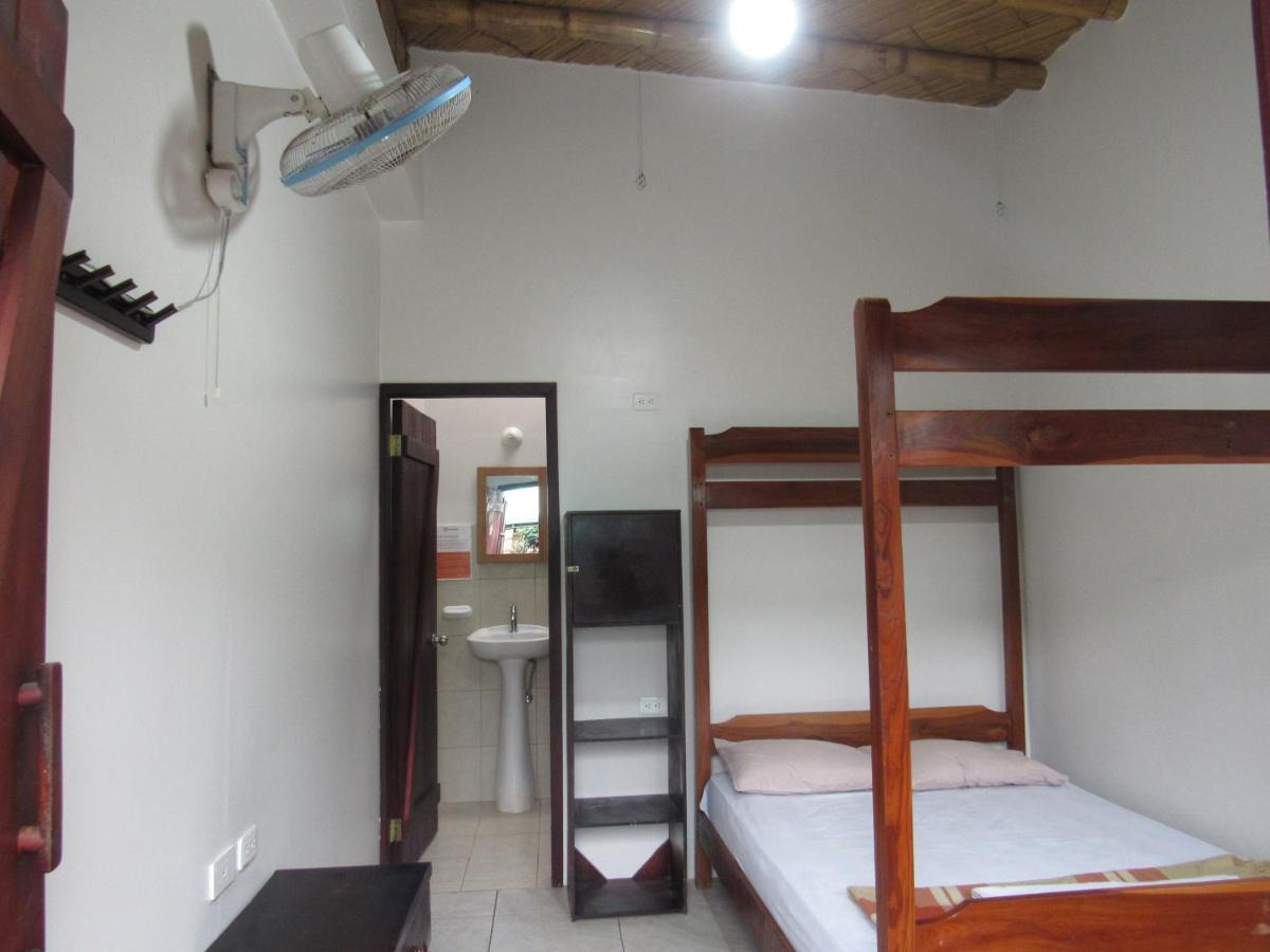 Esperanto Bed&Breakfast Surf Hostel Montañita Exterior foto